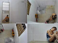 Chinesisches Mädchen im Gefängnis