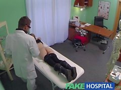 FakeHospital Spy sobre teen lenta seduzidos e leva Creampie