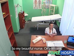 FakeHospital Sexy медсестрой новый любит работать для ее нового босс