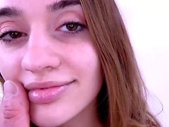 18enne Adolescente scopata a getto di POV audition