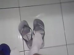 Havaianas e Rider com meias