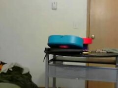 Amatör web kamerası sevimli genç, büyük yapay penis ile solo oyunlar