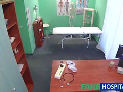 FakeHospital Sexy russa Paciente precisa de pau duro grande para ser prescrito