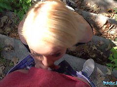 Öffentlicher Mittel Blonde teen Marilyn Zucker fickte im Wald