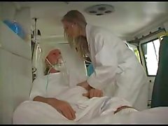 Nurse rubia de Fucks Paciente