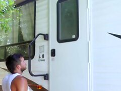 Trailertrashboys Hunky Caine Oconner och Zac Snow Raw Ras