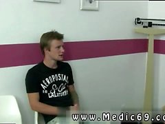 Gay sexy läkare movieture kyssar Haha , måste du litar