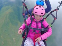 Éviter tout en parapvant à 2200 m au-dessus de la mer (7000 pieds)