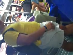 Garoto de pau Duro de aucun metrô_