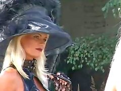 Blonde Fetish - slet Kathleen in bizzare Outdoors - Scene