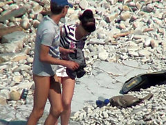 O equipe pequena PONTUAÇÃO ir à praia com de Lillian Faye por alguma