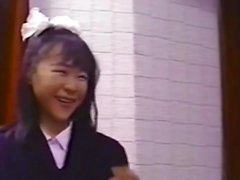 Esposa puta japonesa en la cámara 12