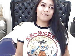 19 kurvaceous asiatisk ludd Jasmine har en fuckmachine