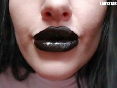 Noir Lipstick Countdown