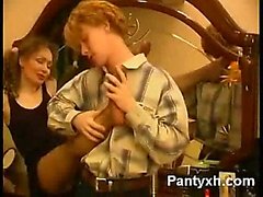 Соблазнительной Pantyhose Подростка XXX Makeout