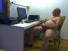 nonno cum in webcam