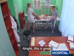 FakeHospital Hemşire sikiş seksi olarak izliyor