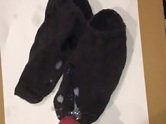 Cumming sur les chaussettes GF