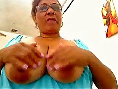 Della Colombia fingering mature guardi in webcam ( senza audio)