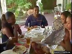 Черные Семейный ебля во время пикника