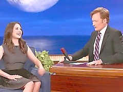 A Alison Brie - de Conan