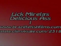 Lèche Mirela's Delicious Ass