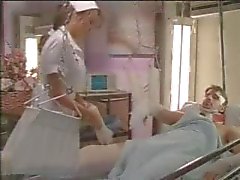 Kiras Kener - Krankenschwester Handarbeit